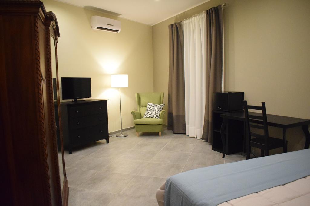 Cento Tari' Guest House Castiglione De Sicilia Exterior foto