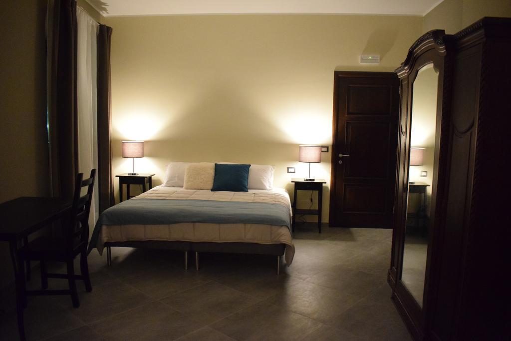 Cento Tari' Guest House Castiglione De Sicilia Exterior foto