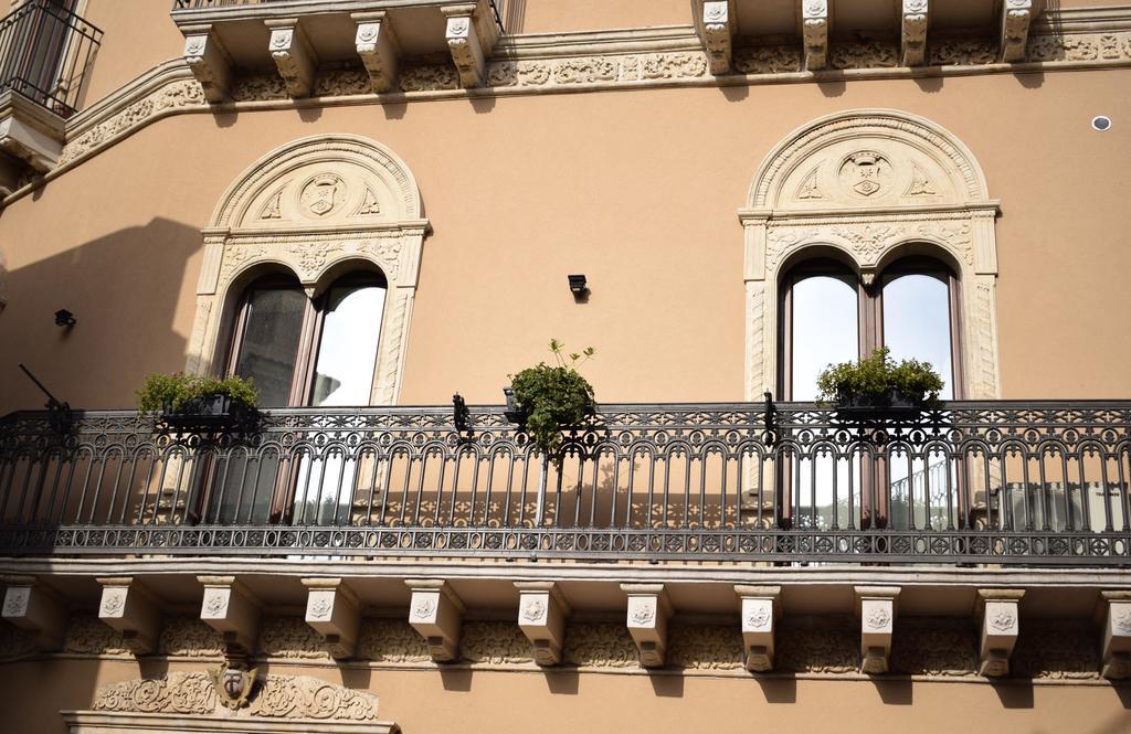 Cento Tari' Guest House Castiglione De Sicilia Exterior foto