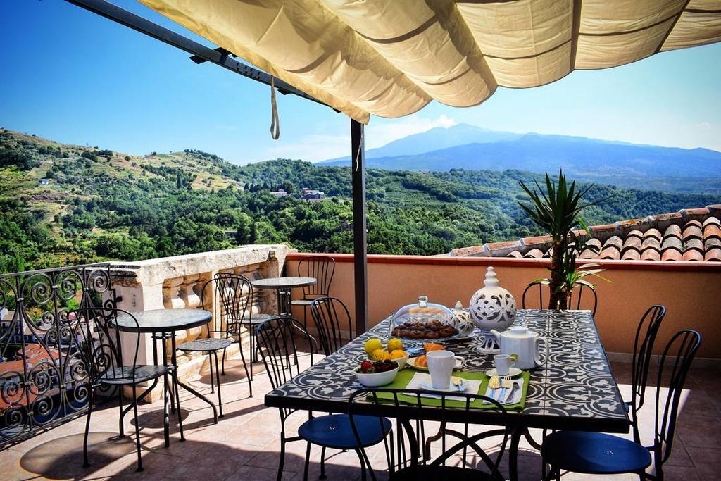 Cento Tari' Guest House Castiglione De Sicilia Exterior foto