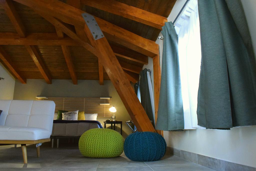 Cento Tari' Guest House Castiglione De Sicilia Exterior foto